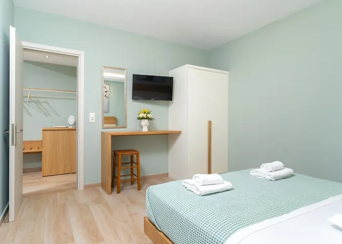 Stepi Chrysi Ammoudia